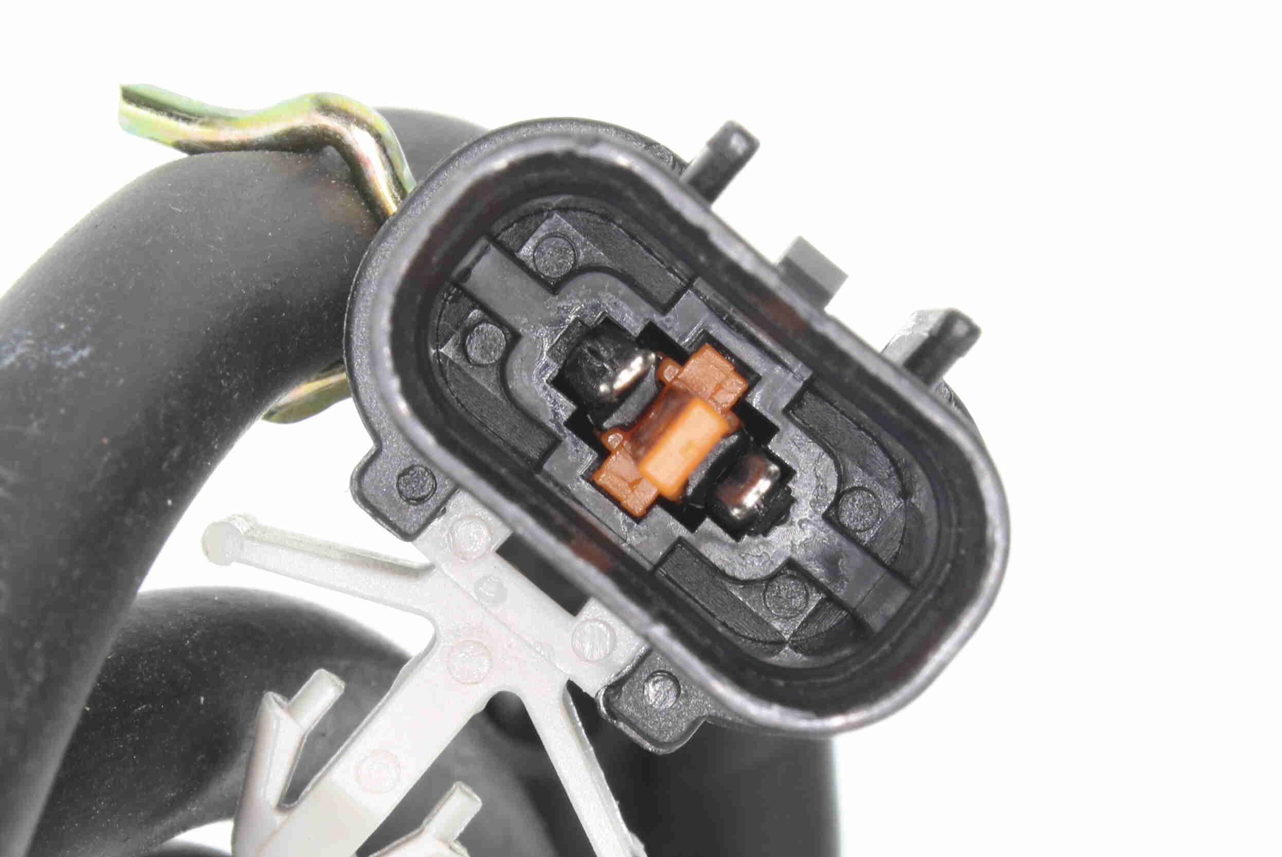 Sensor, wheel speed - V37-72-0063 VEMO