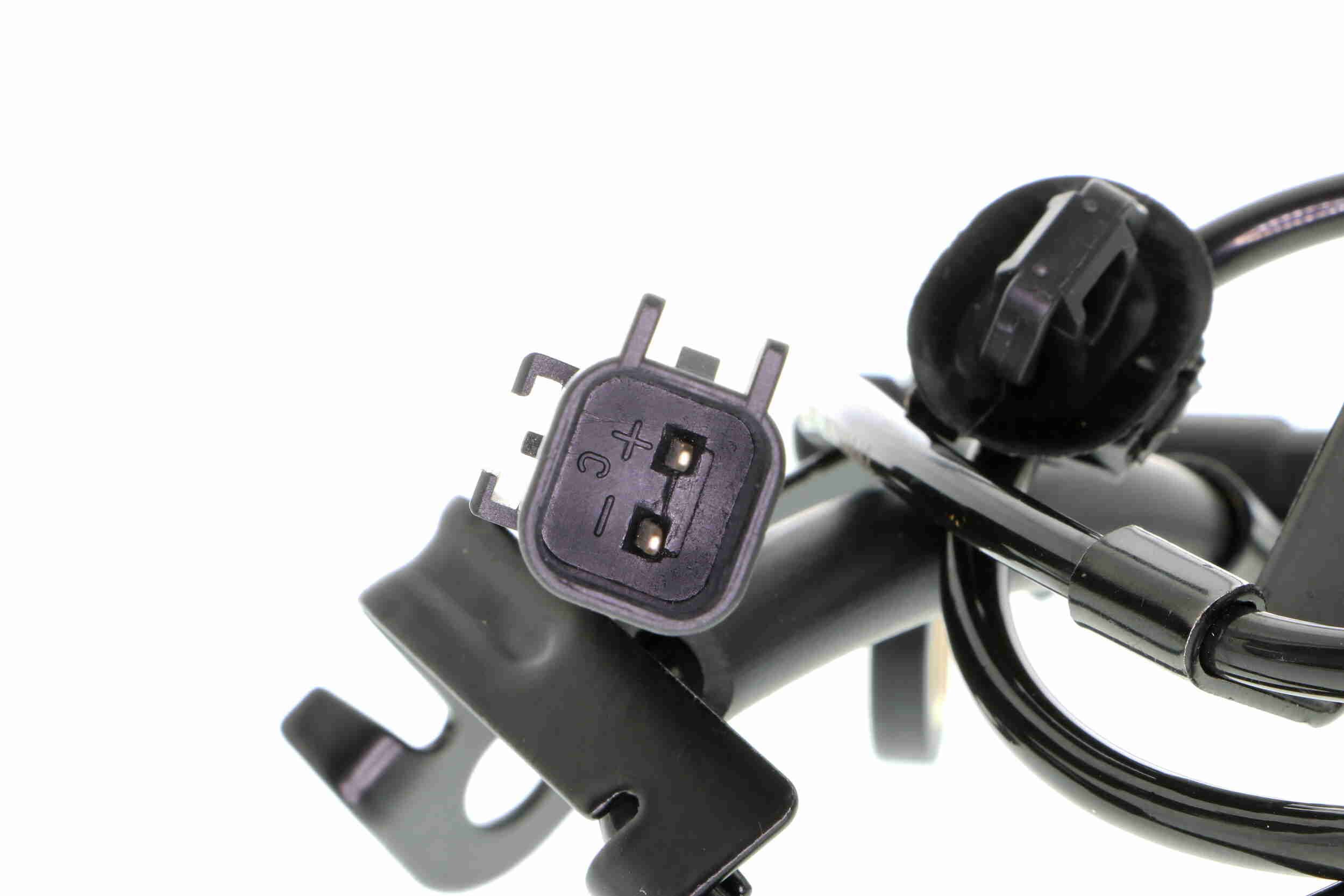 Sensor, wheel speed - V37-72-0073 VEMO