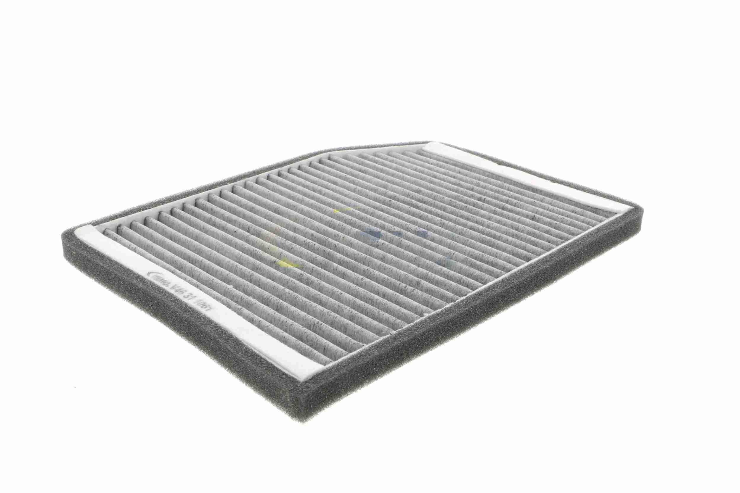Lambda Sensor - V10-76-0062 VEMO