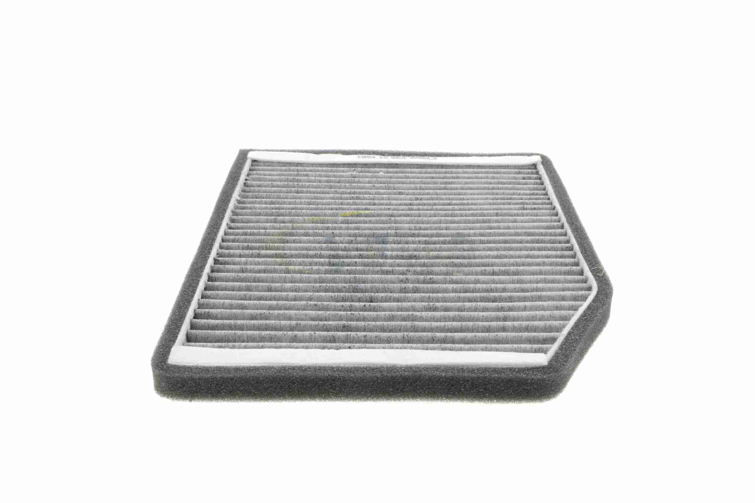 Lambda Sensor - V10-76-0062 VEMO