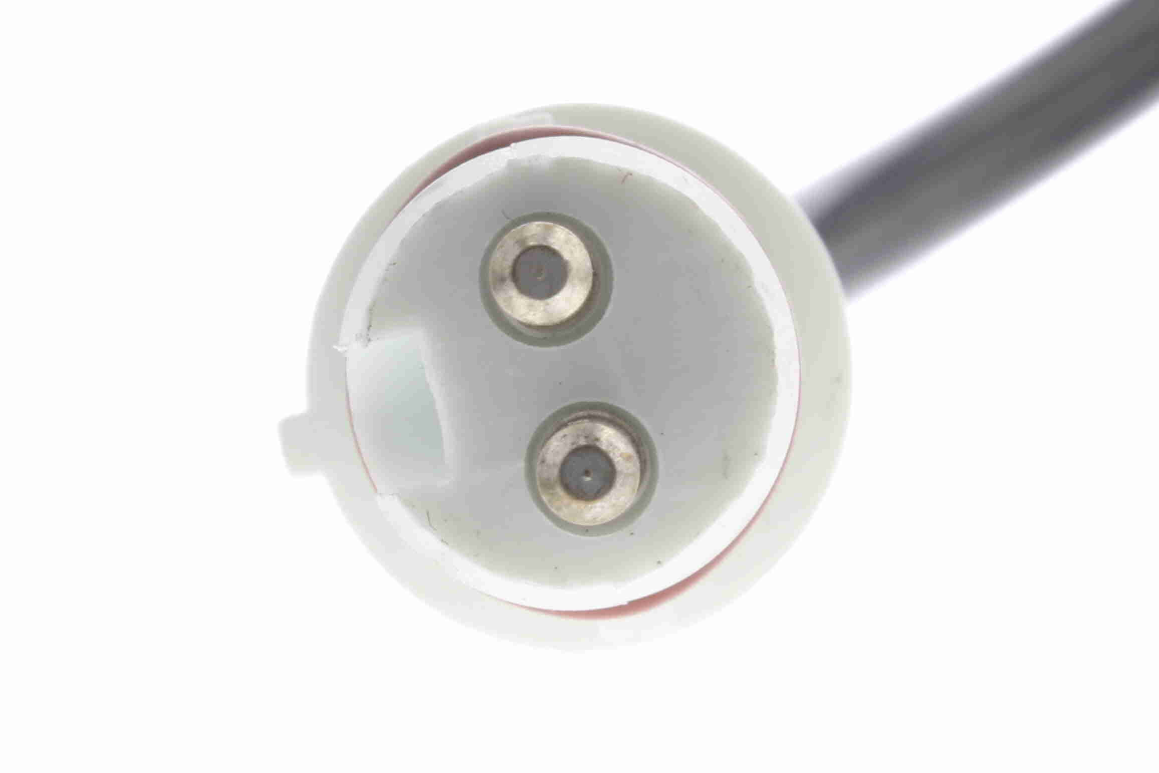 Sensor, wheel speed - V46-72-0151 VEMO