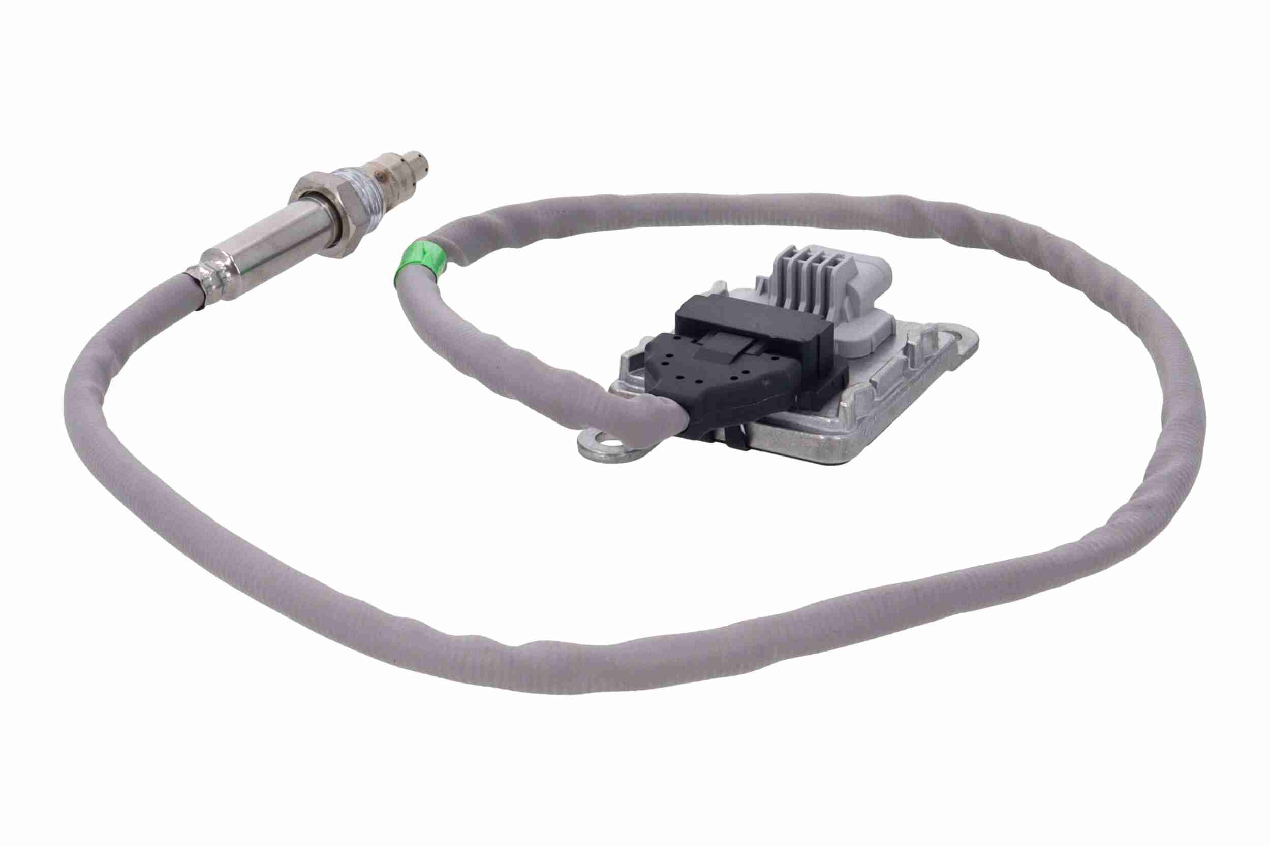 NOx Sensor, urea injection - V46-72-0248 VEMO