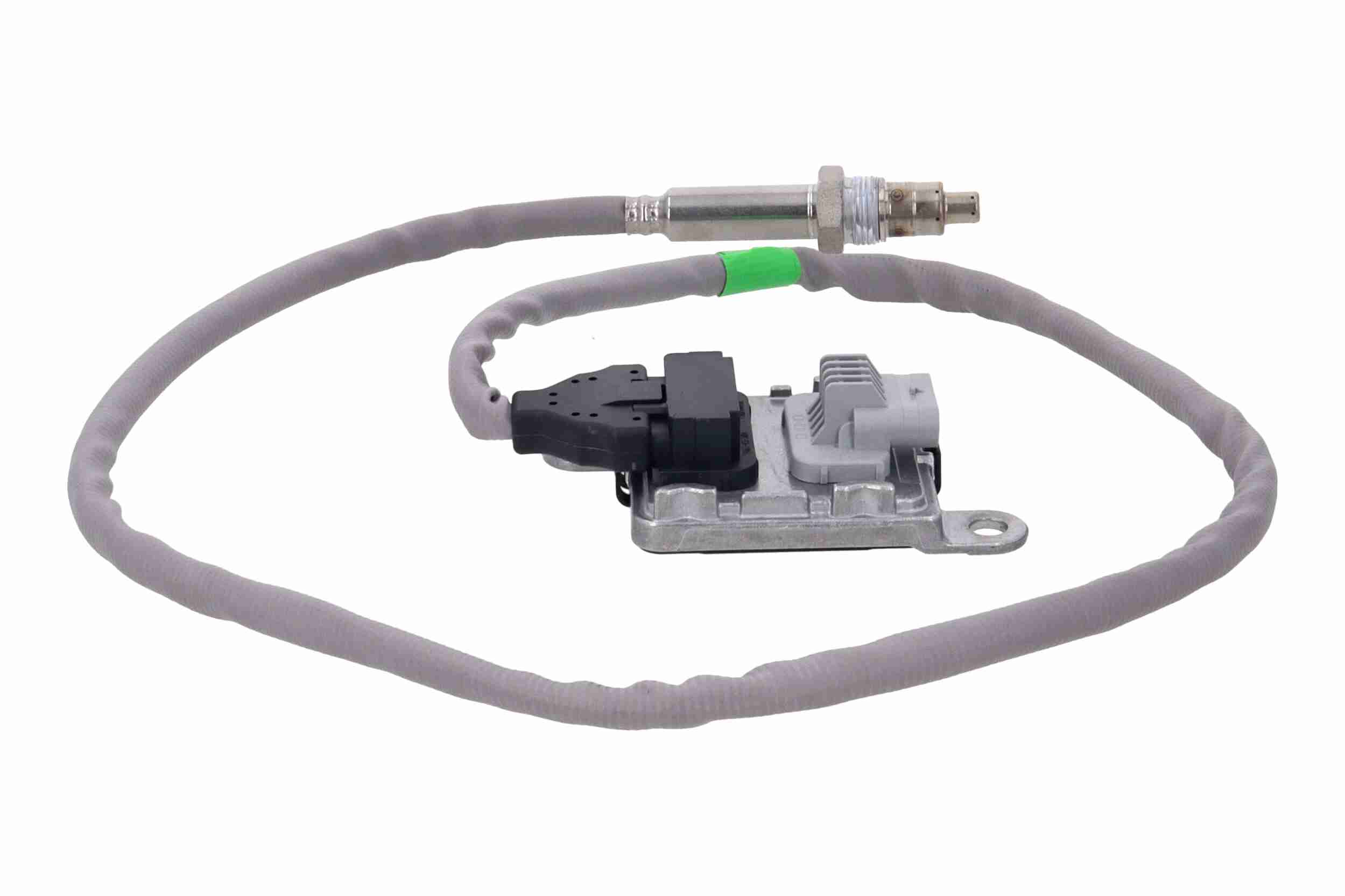 NOx Sensor, urea injection - V46-72-0248 VEMO