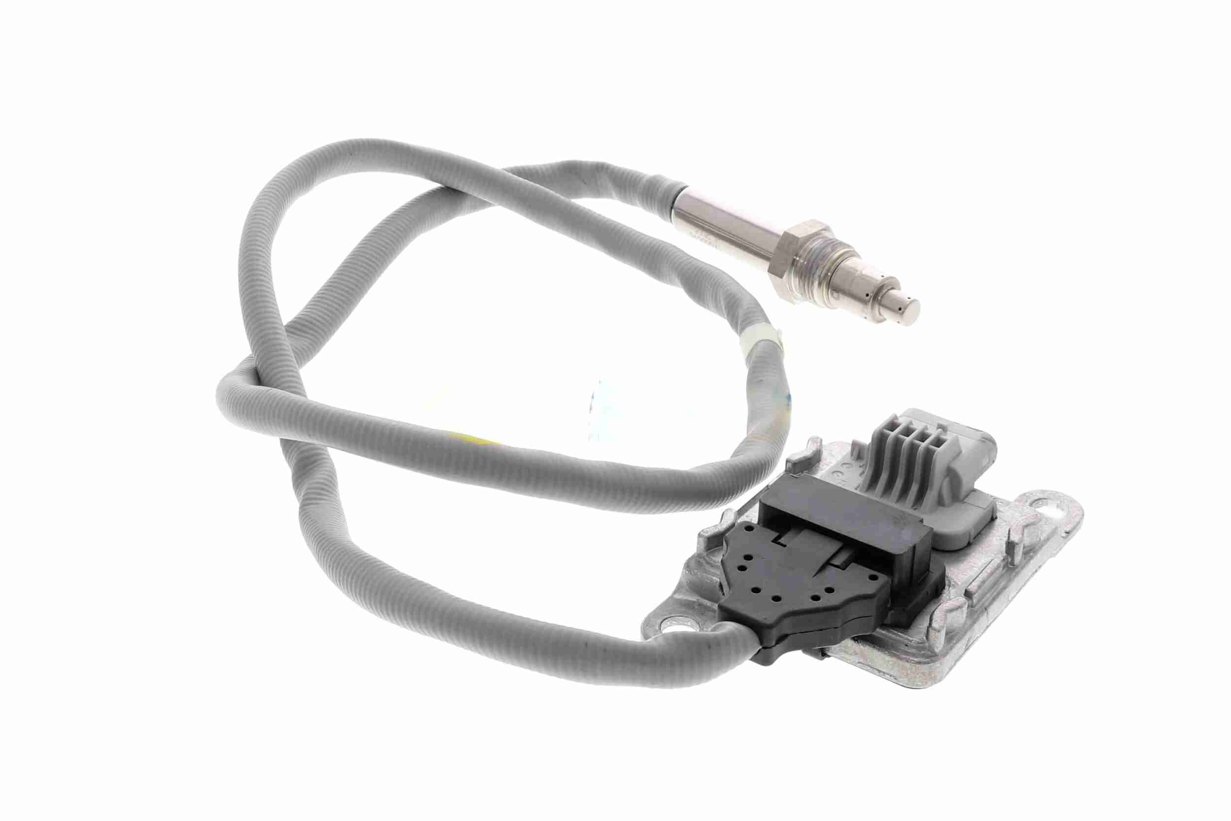NOx Sensor, urea injection - V46-72-0248 VEMO