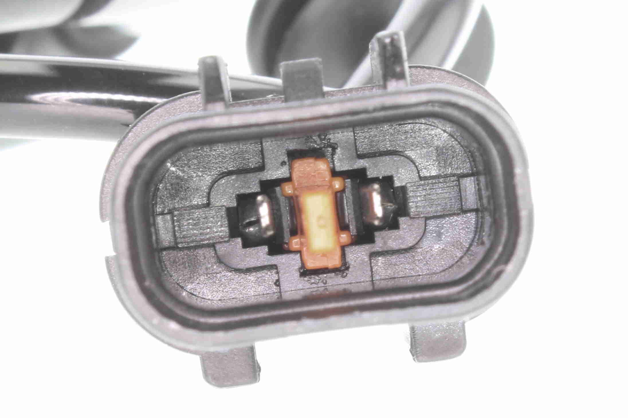 Sensor, wheel speed - V52-72-0038 VEMO