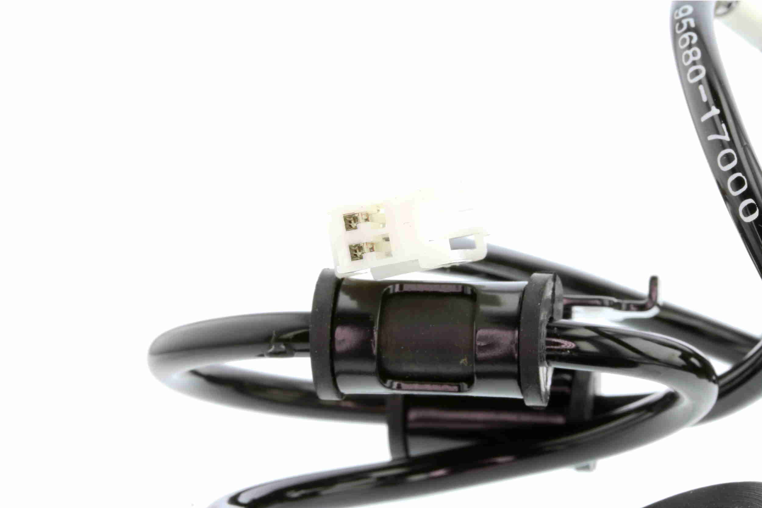 Sensor, wheel speed - V52-72-0067 VEMO