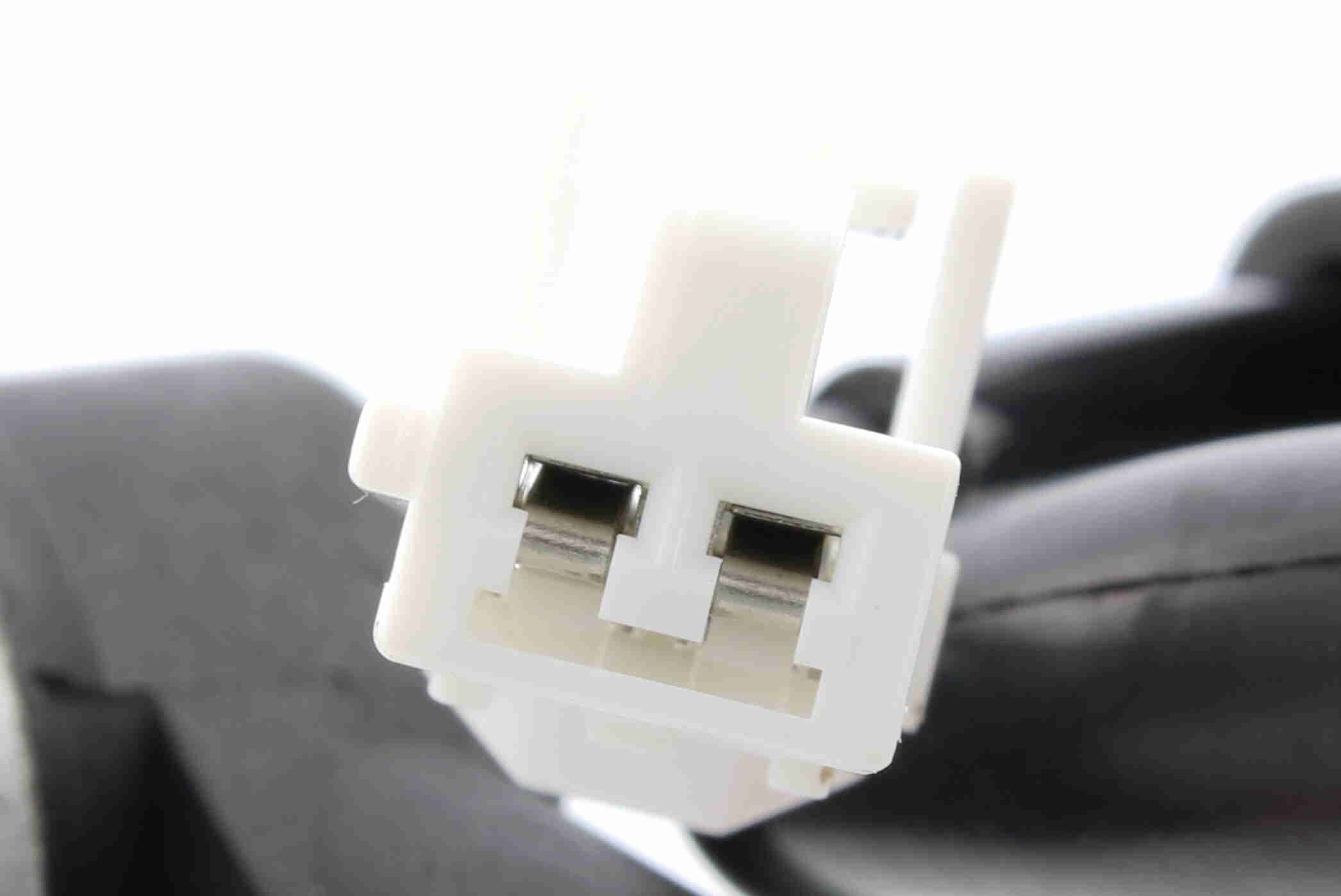 Sensor, wheel speed - V33-72-0021 VEMO