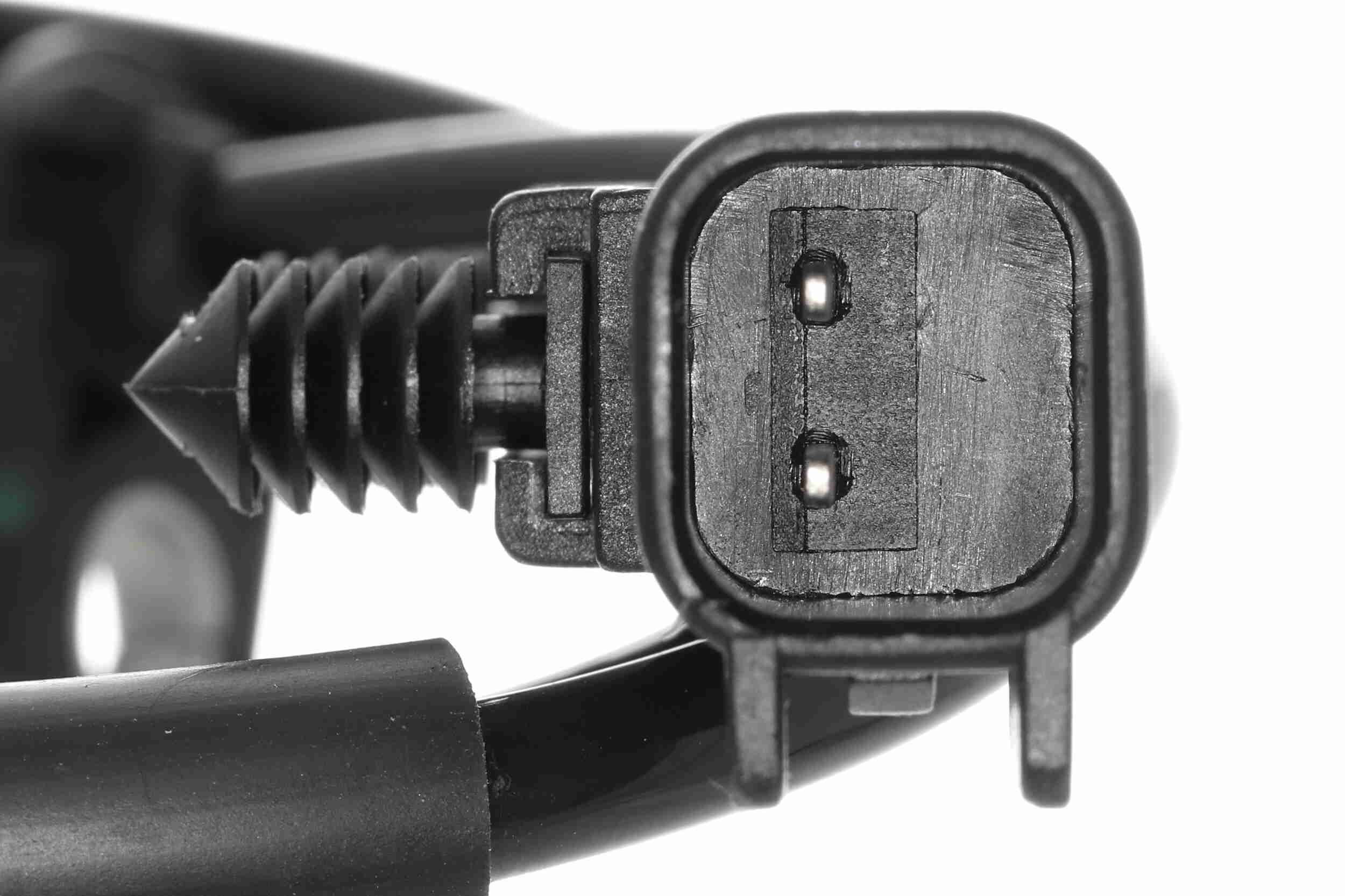 Sensor, wheel speed - V58-72-0011 VEMO
