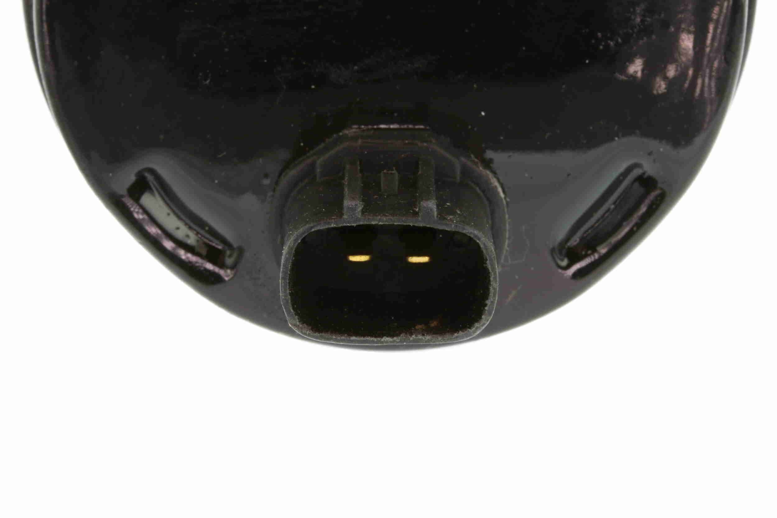 Sensor, wheel speed - V70-72-0034 VEMO