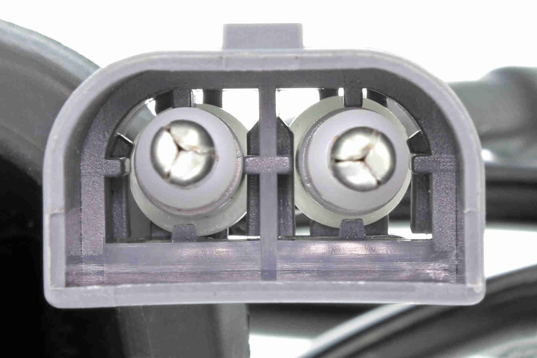 Sensor, wheel speed - V95-72-0088 VEMO