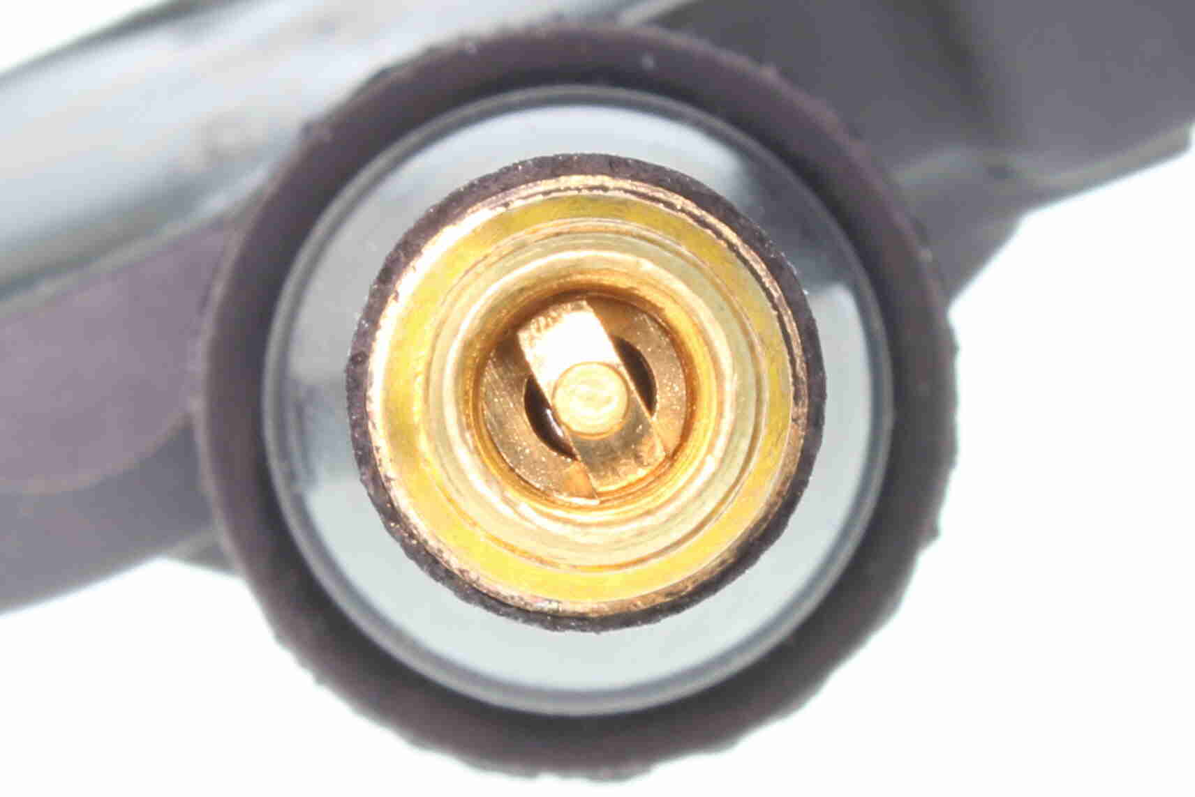Wheel Sensor, tyre pressure control system - V99-72-4011 VEMO