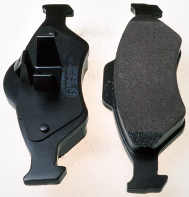 Brake Pad Set, disc brake - B111304 DENCKERMANN