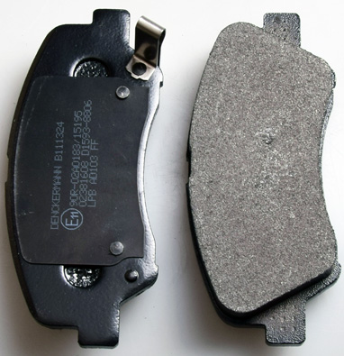 Kit pastiglie freno, Freno a disco - B111324 DENCKERMANN