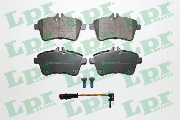 Комплект тормозных колодок, дисковый тормоз - 05P1243A LPR