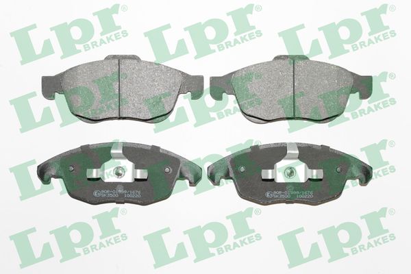 Комплект тормозных колодок, дисковый тормоз - 05P1351 LPR