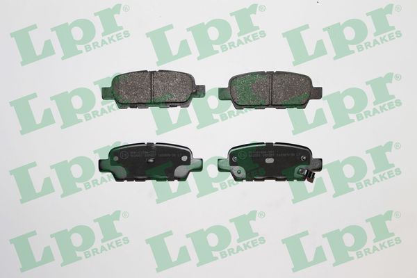 Комплект тормозных колодок, дисковый тормоз - 05P857 LPR