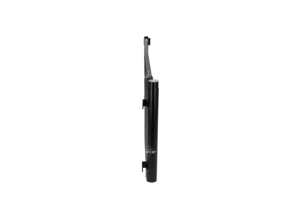 Condenser, air conditioning - 35972 NRF