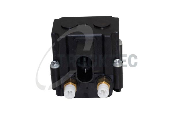 Directional Control Valve Block, air suspension - 08.30.122 TRUCKTEC AUTOMOTIVE