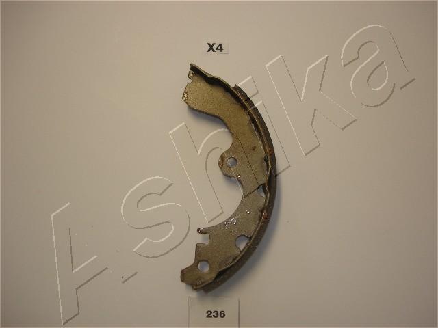 Brake Shoe Set - 55-02-236 ASHIKA