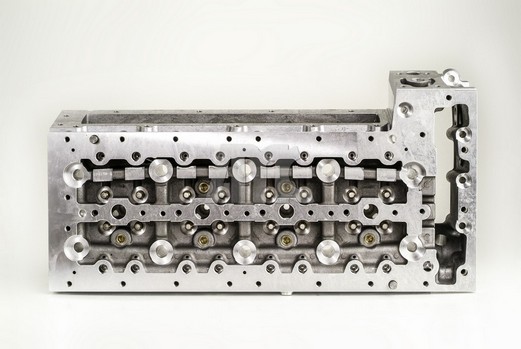 Cylinder Head - 908559 AMC