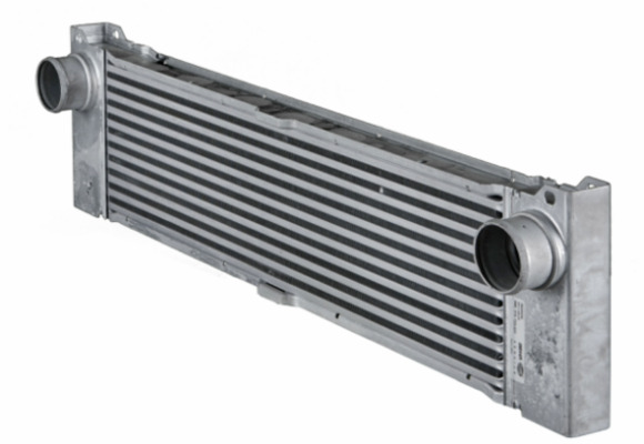 Intercooler, charger - CI 82 000P MAHLE