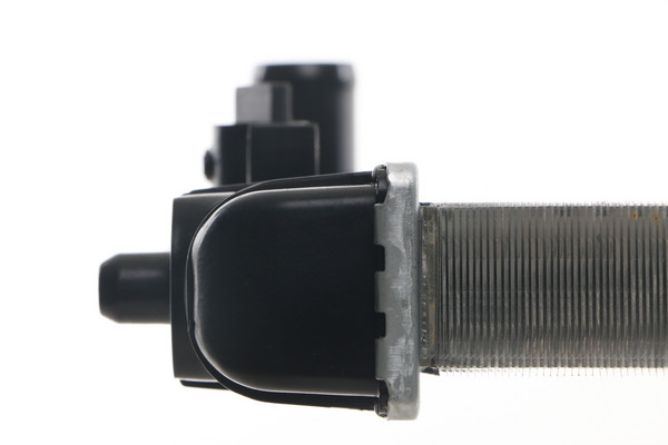 Radiator, engine cooling - CR 837 001S MAHLE