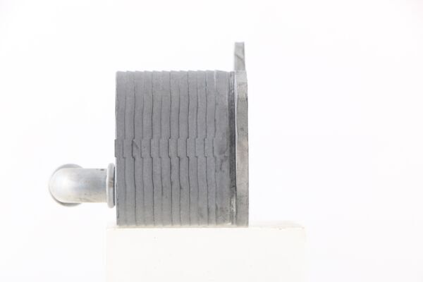 Oil Cooler, engine oil - CLC 129 000S MAHLE