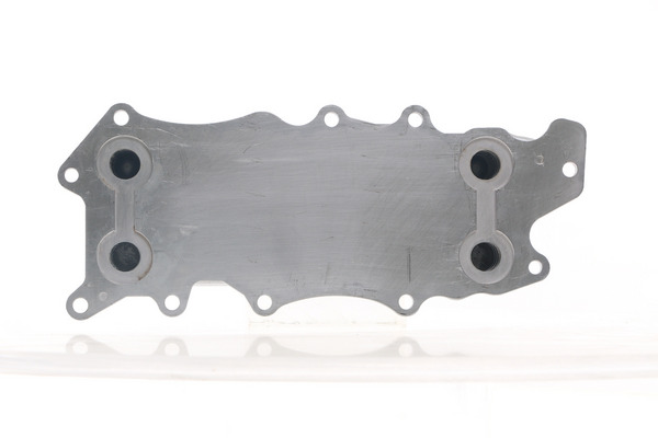 Oil Cooler, engine oil - CLC 131 000S MAHLE