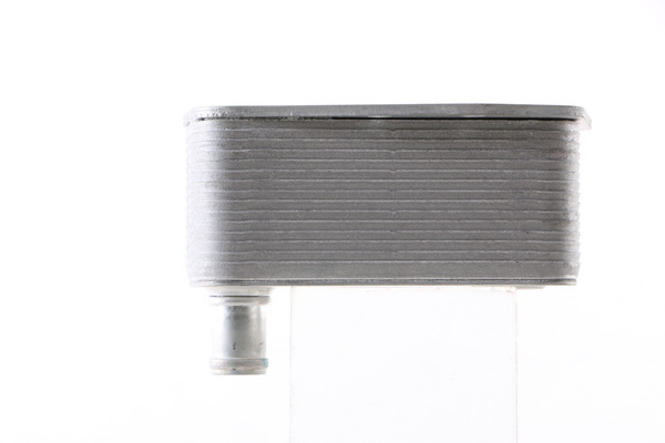 Oil Cooler, engine oil - CLC 138 000S MAHLE