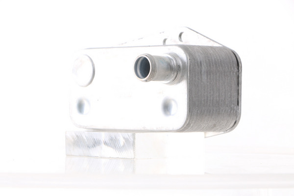 Oil Cooler, engine oil - CLC 138 000S MAHLE