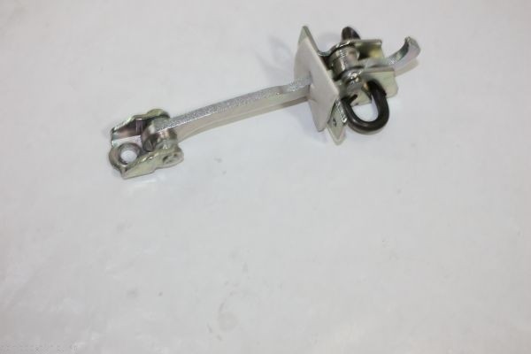 Door Catch - 100081710 AUTOMEGA