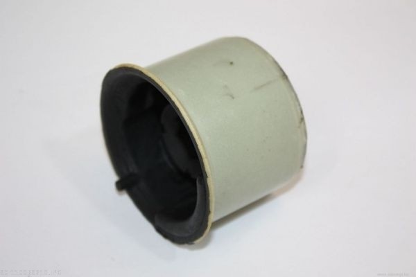 Control Arm-/Trailing Arm Bush - 110039210 AUTOMEGA