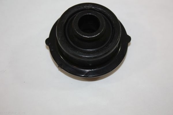 Control Arm-/Trailing Arm Bush - 110127910 AUTOMEGA