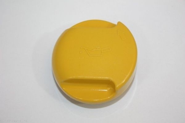 Chiusura, bocchettone riempimento olio - 130108610 AUTOMEGA