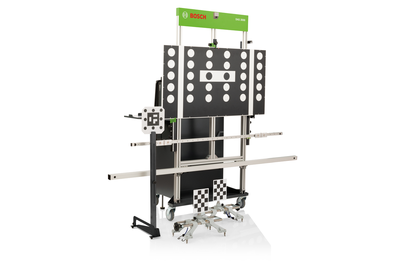 kalibravimo įrenginys, pagalbinė vairavimo sistema - 0 684 300 109 BOSCH DIAGNOSTICS
