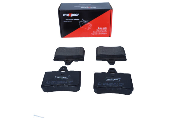 Комплект тормозных колодок, дисковый тормоз - 19-0418 MAXGEAR