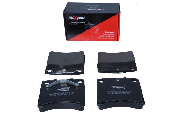 Комплект тормозных колодок, дисковый тормоз - 19-0438 MAXGEAR