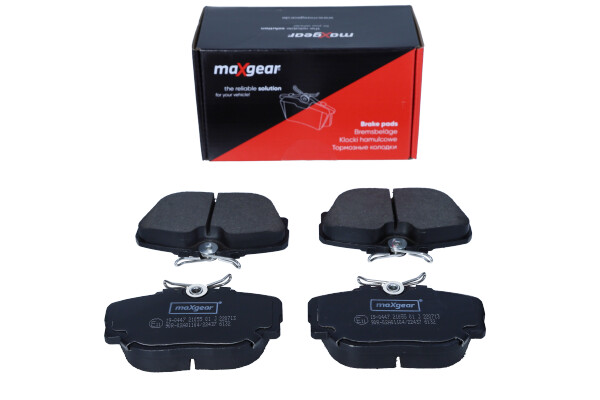 Комплект тормозных колодок, дисковый тормоз - 19-0447 MAXGEAR