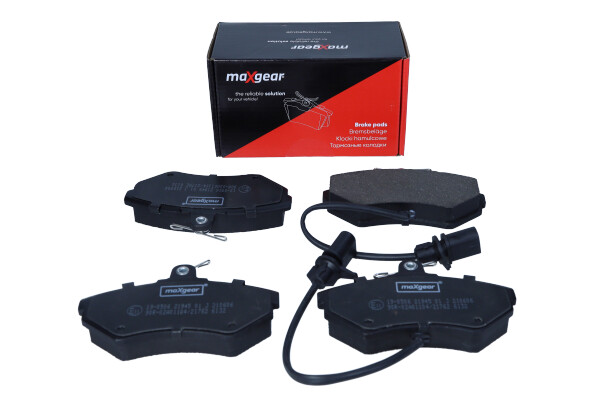 Комплект тормозных колодок, дисковый тормоз - 19-0506 MAXGEAR