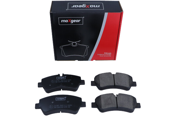 Комплект тормозных колодок, дисковый тормоз - 19-3667 MAXGEAR