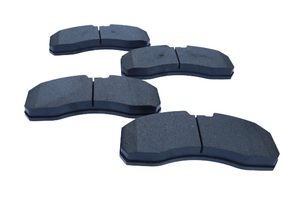 Комплект тормозных колодок, дисковый тормоз - 19-3909 MAXGEAR