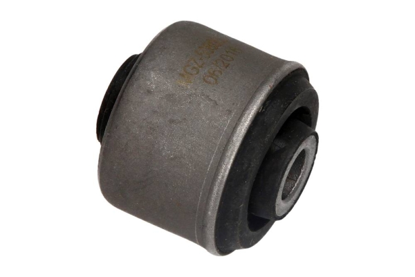 valdymo svirties/išilginių svirčių įvorė - 72-0639 MAXGEAR