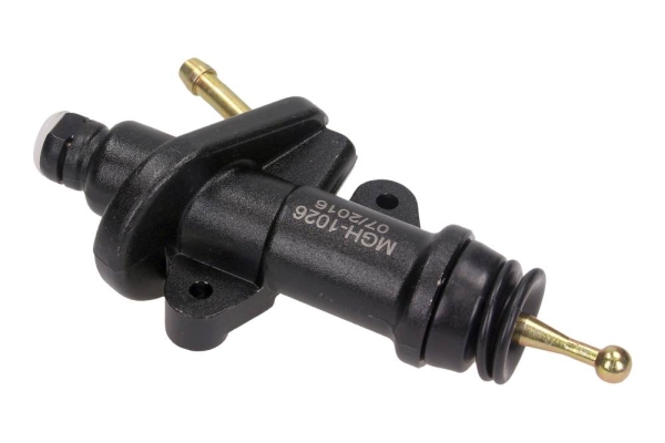 Master Cylinder, clutch - 46-0035 MAXGEAR