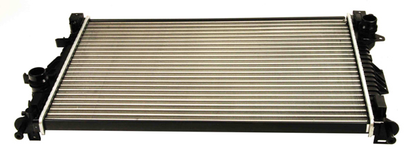 Радиатор, охлаждение двигателя - AC165846 MAXGEAR