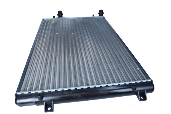 Radiator, engine cooling - AC213538 MAXGEAR