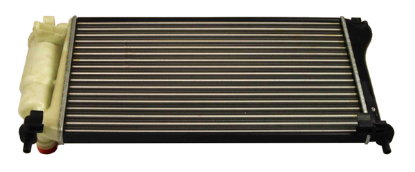 Радиатор, охлаждение двигателя - AC230041 MAXGEAR