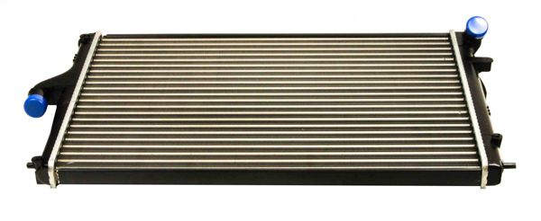 Радиатор, охлаждение двигателя - AC230043 MAXGEAR