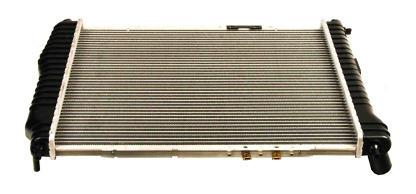Радиатор, охлаждение двигателя - AC230077 MAXGEAR