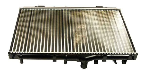 Радиатор, охлаждение двигателя - AC286402 MAXGEAR