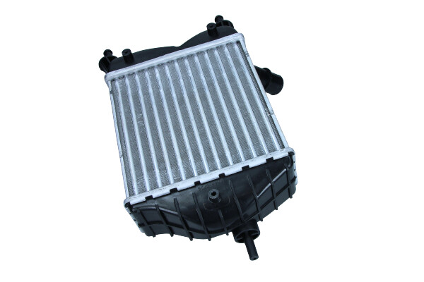 Интеркулер - AC630078 MAXGEAR